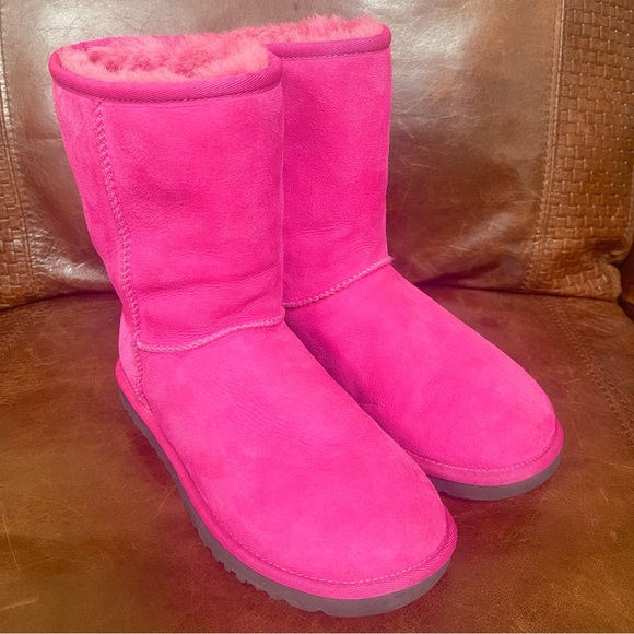 UGG Australia Genuine Sheepskin Boots In Pink Raspberry Sorbet Color Girls Sz 5 - Picture 5 of 16